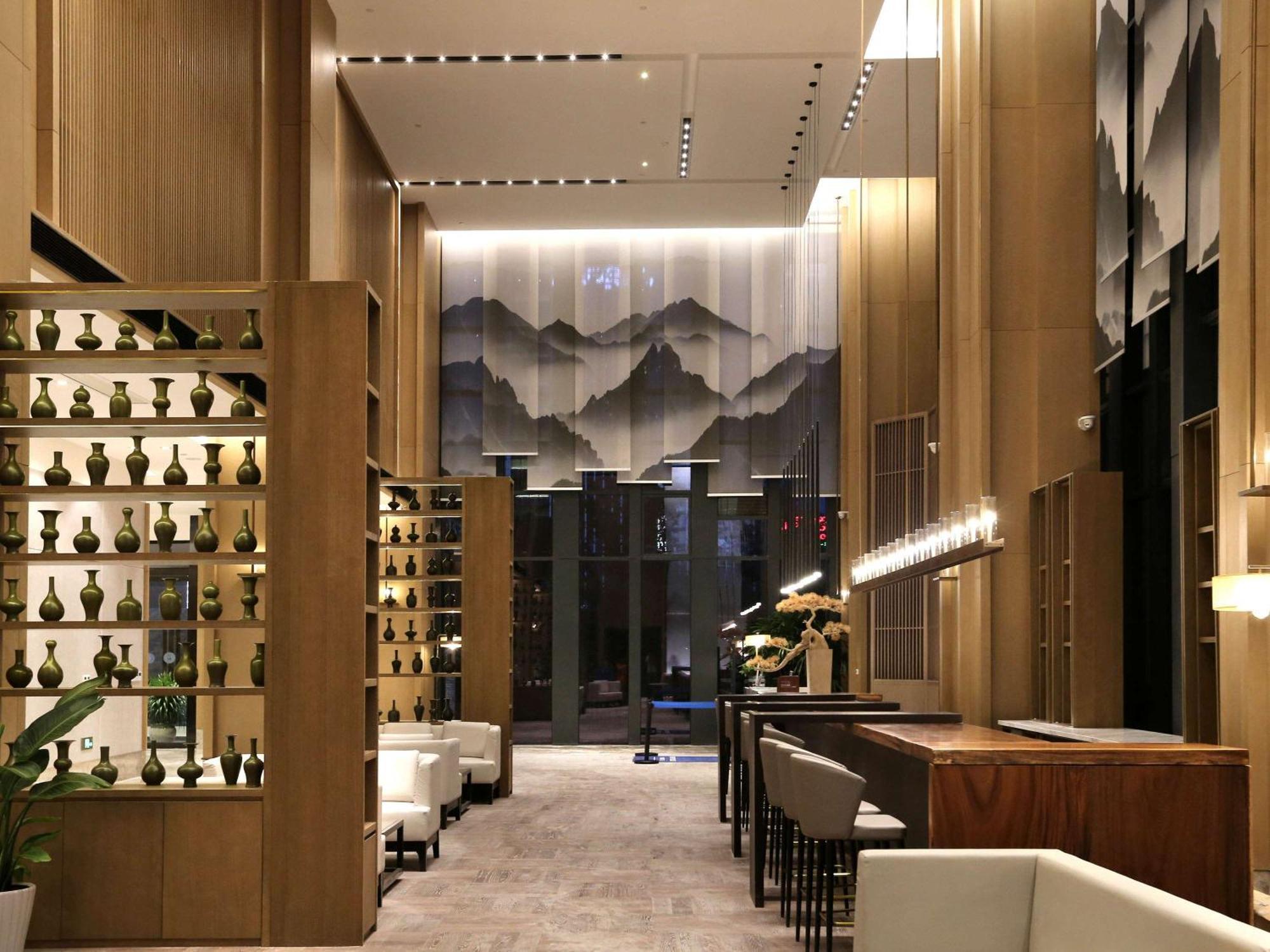 Novotel Deqing Exterior photo
